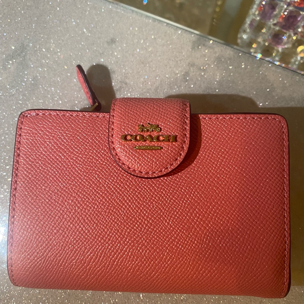 Coral Wallet